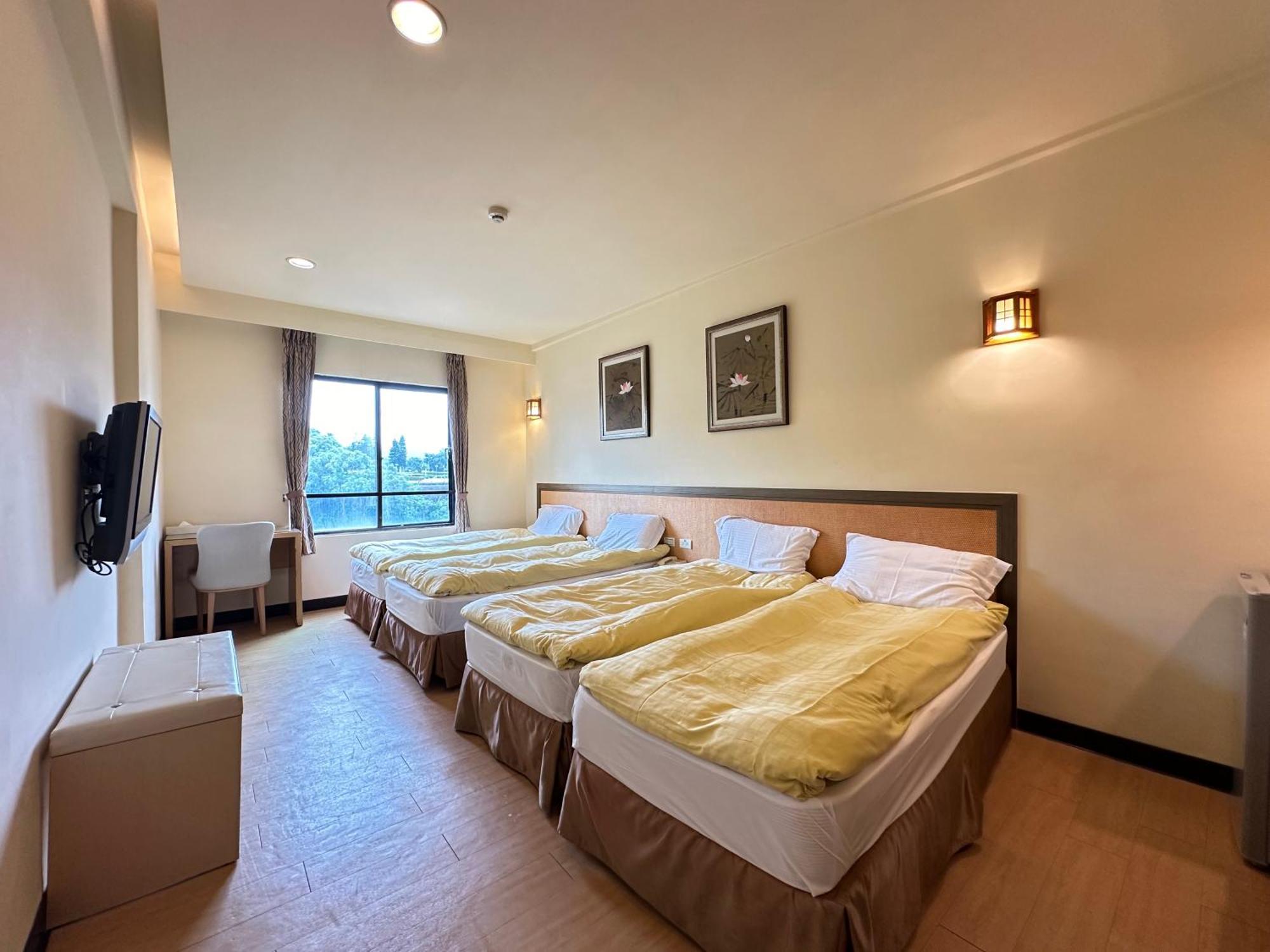 Chientan Youth Hotel Tajpej Kültér fotó