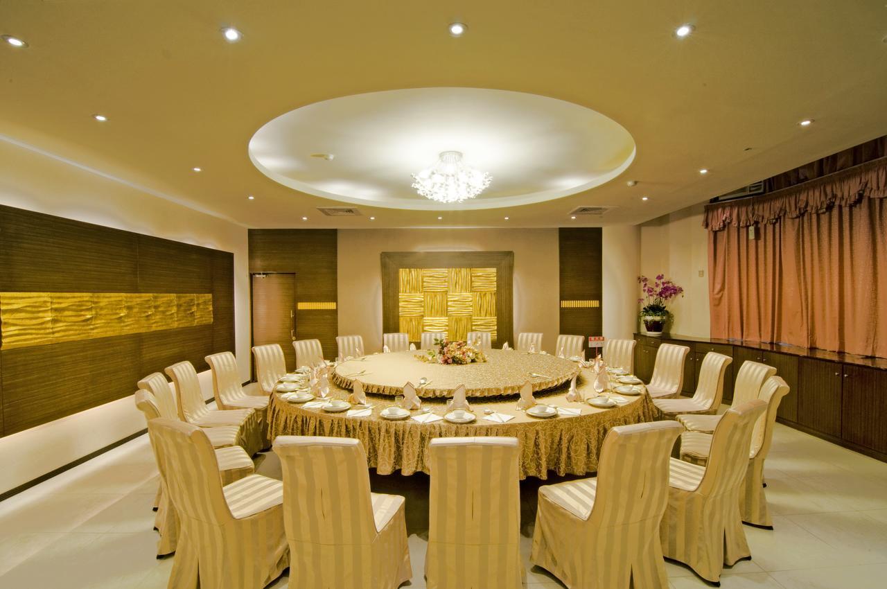Chientan Youth Hotel Tajpej Kültér fotó