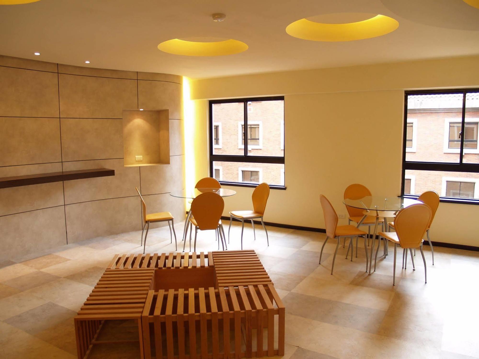 Chientan Youth Hotel Tajpej Kültér fotó